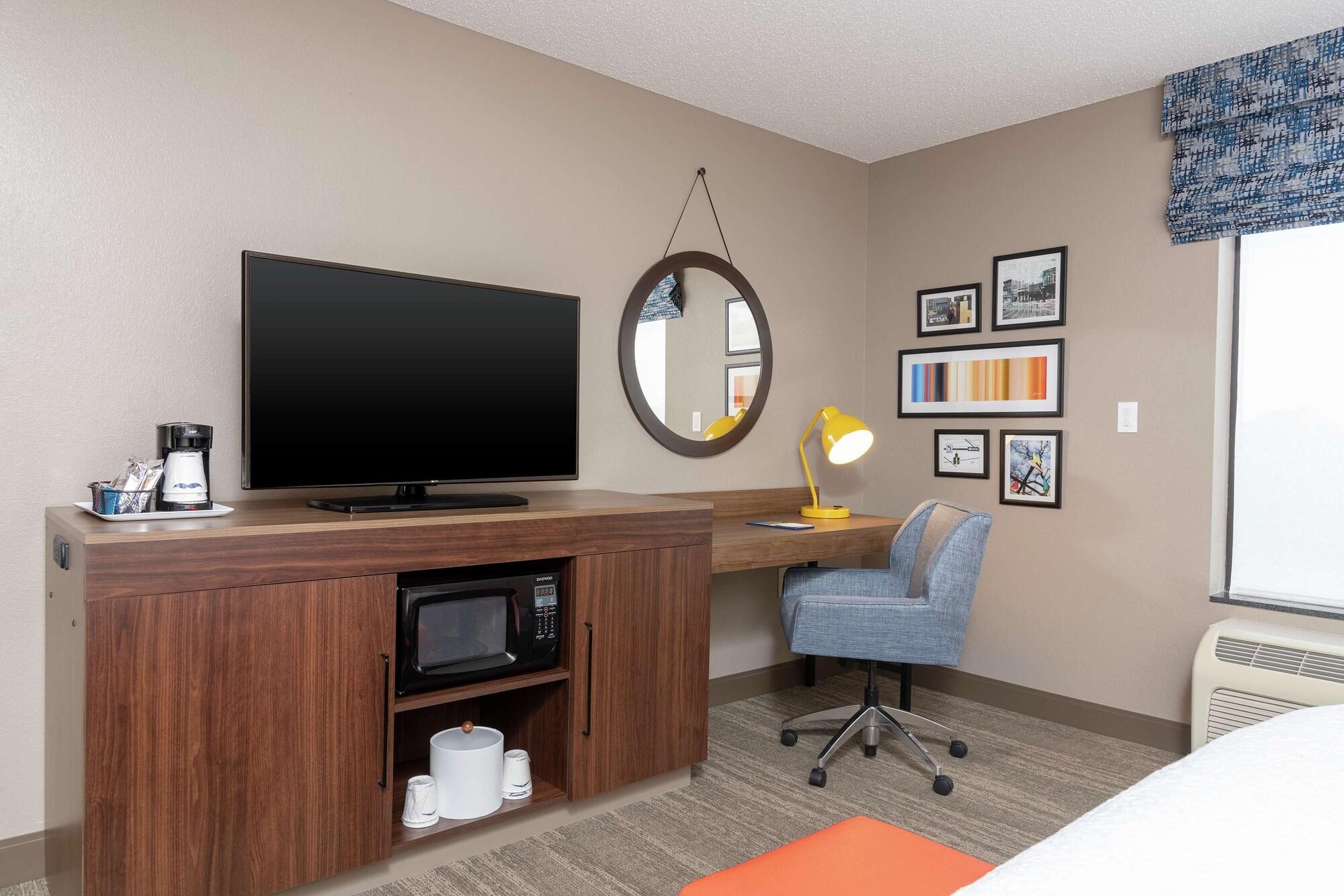 Hampton Inn Уорсо Экстерьер фото